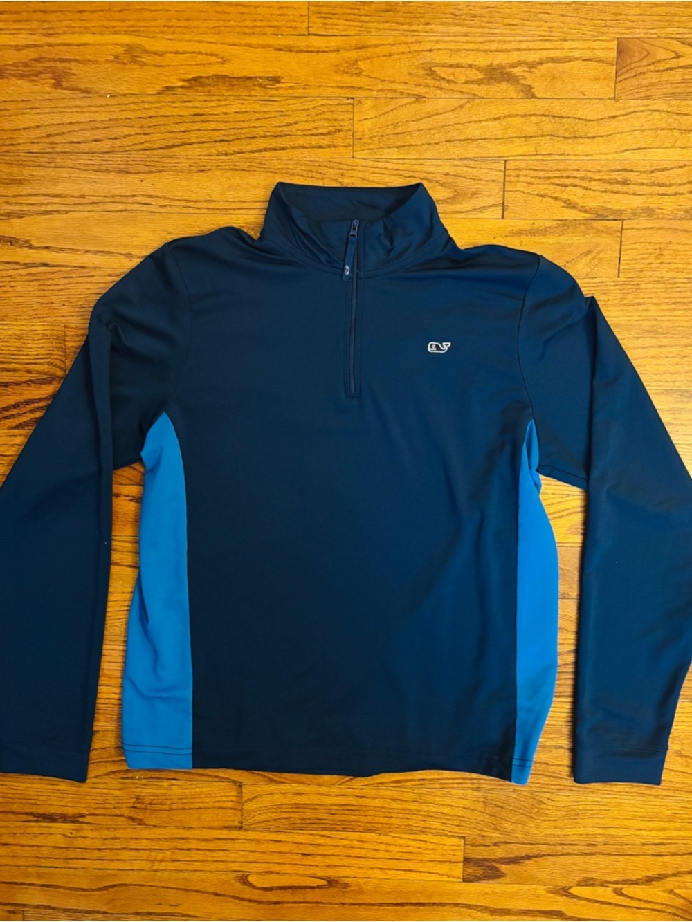 Vineyard Vines Navy Pullover with Light Blue Trim